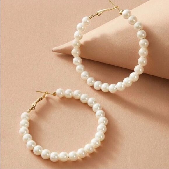 Elegant Gold & Pearl Hoop Earrings - Picture 1 of 5
